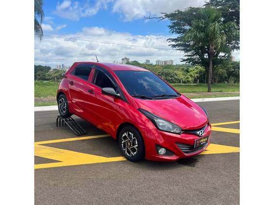 HYUNDAI HB20 1.0 COMFORT 12V FLEX 4P MANUAL